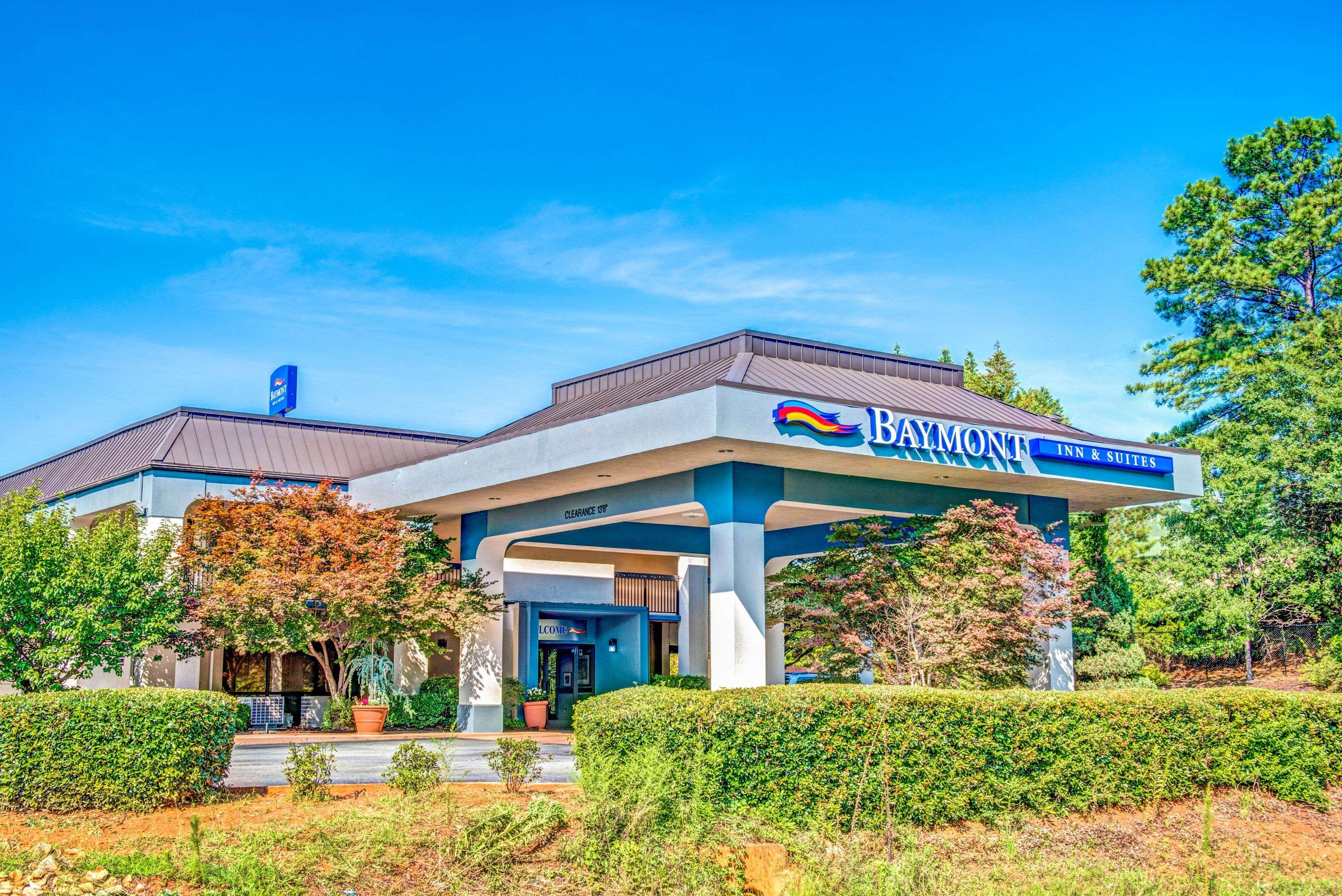 Baymont By Wyndham Mcdonough Hotel Bagian luar foto