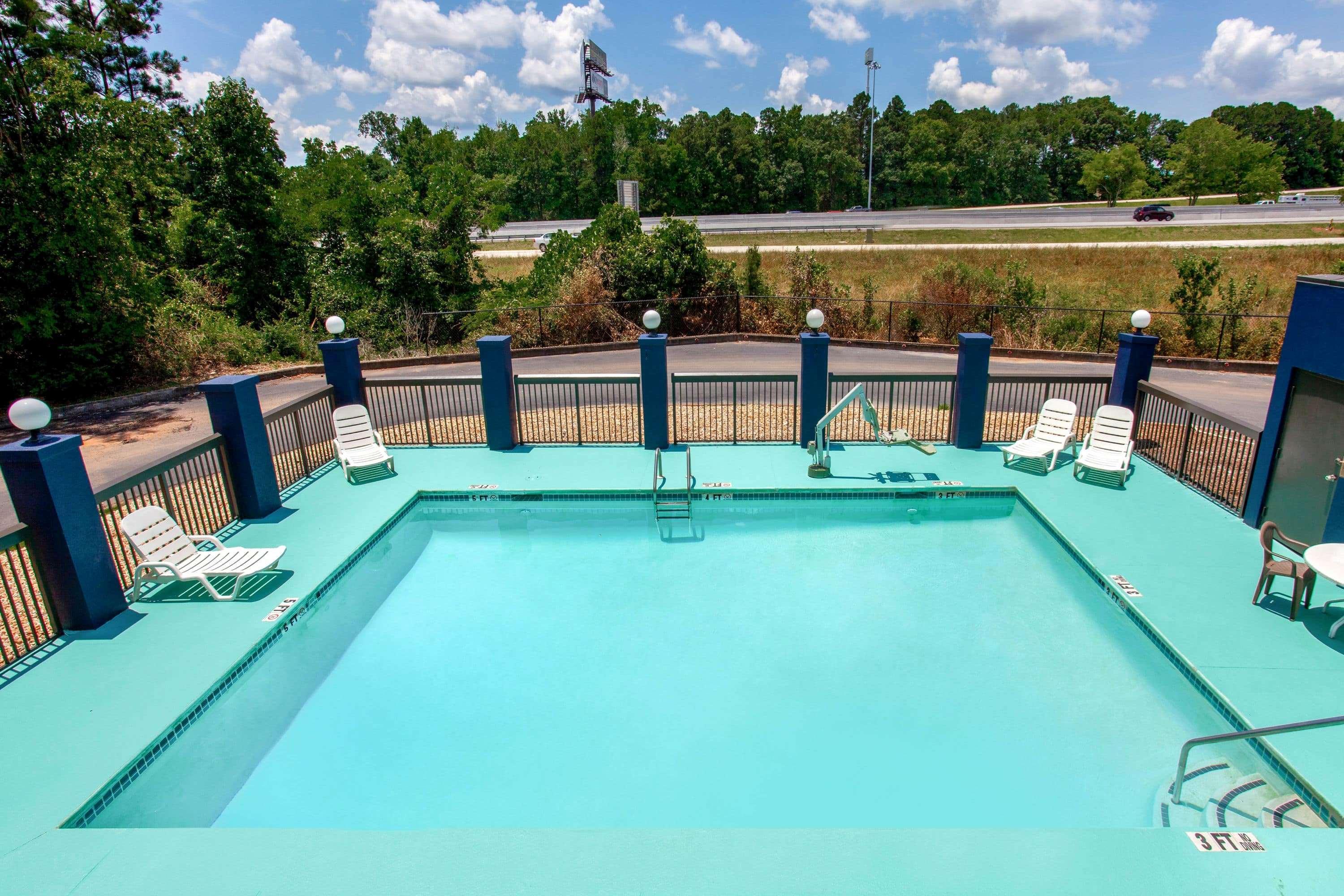Baymont By Wyndham Mcdonough Hotel Bagian luar foto